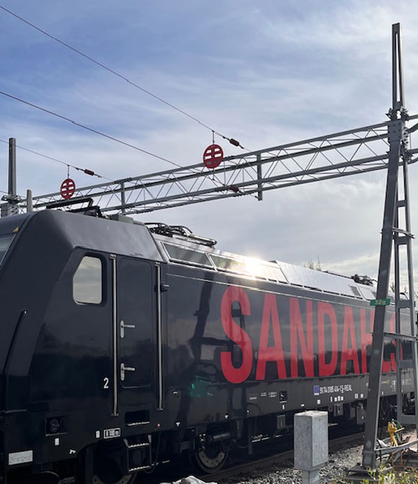 Sandahls-train-img